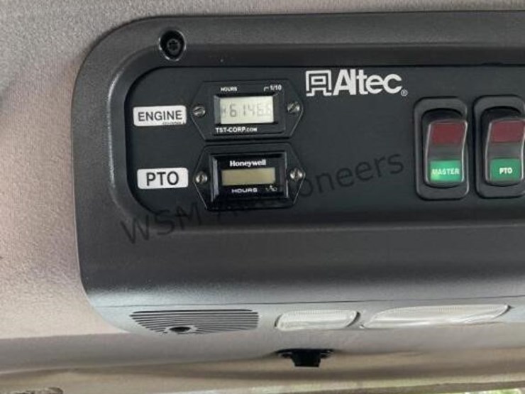 2014-altec-d3050b-image-40