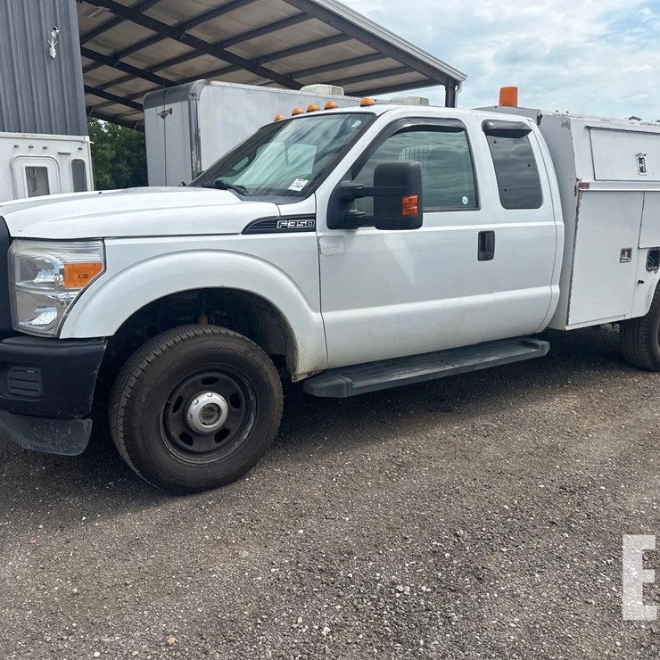 2012 FORD F350