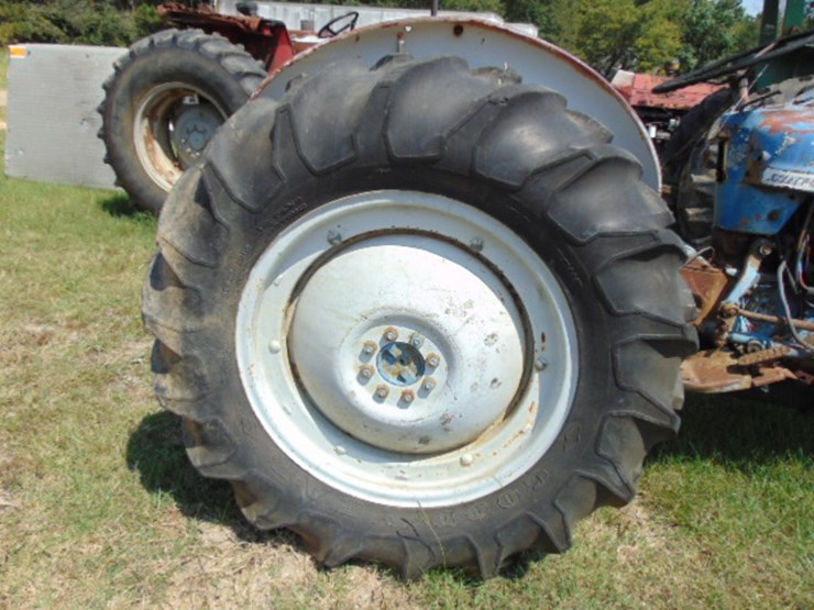 ford-2000-image-9