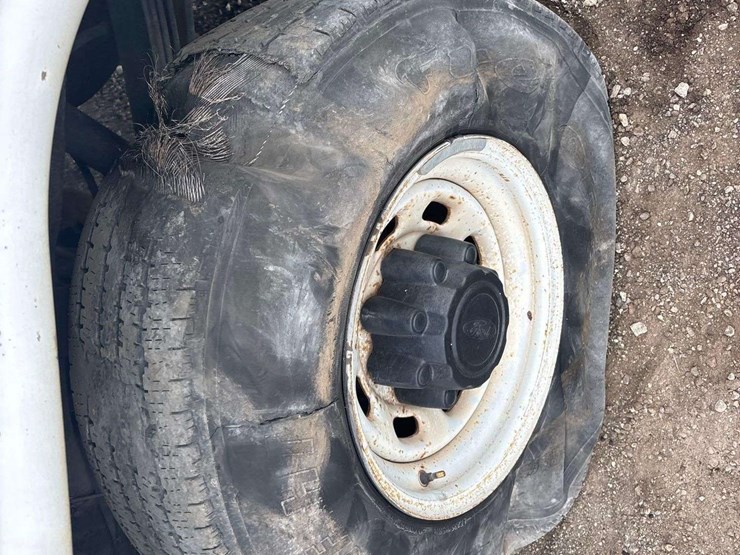 2004-ford-f250-image-16
