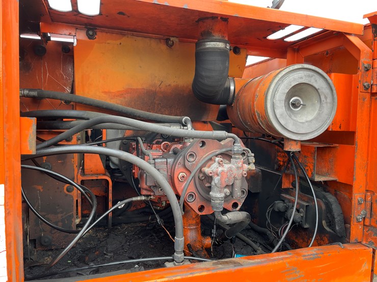 2002-daewoo-solar-220-lc-iii-image-54