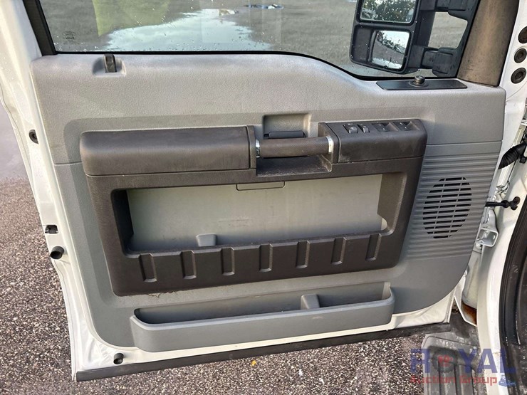 2012-ford-f350-image-11