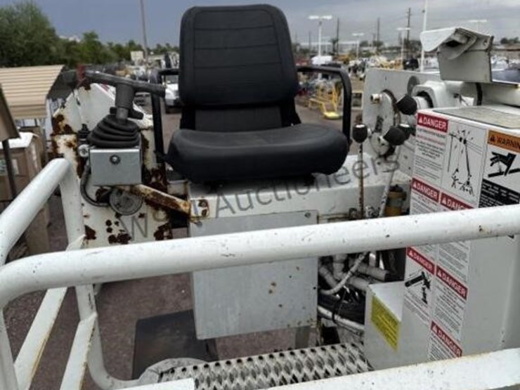 2012-terex-commander-4045-image-23