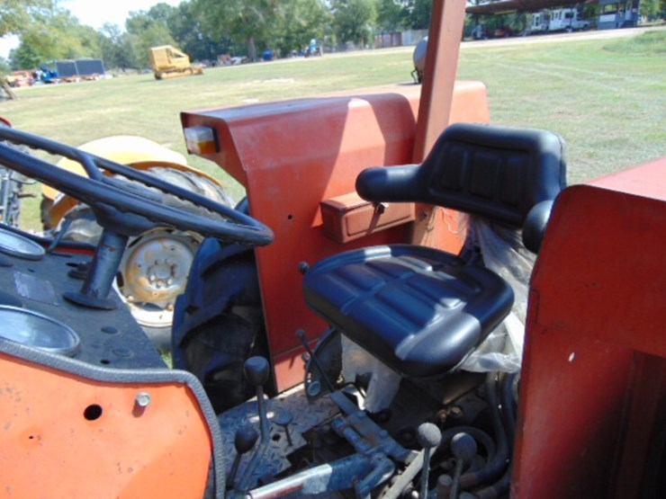560-industrial-master-tractor-(imt)-image-9