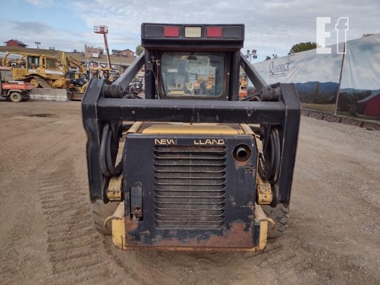 new-holland-lx885-image-4