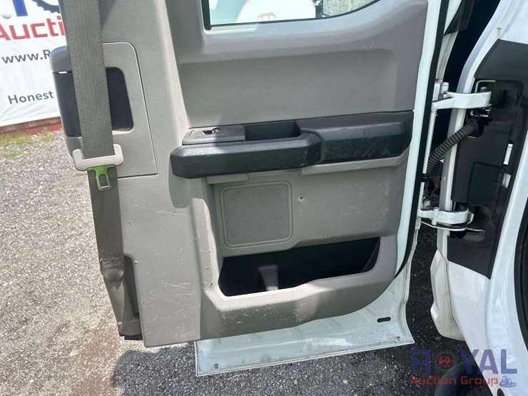 2018-ford-f450-image-22