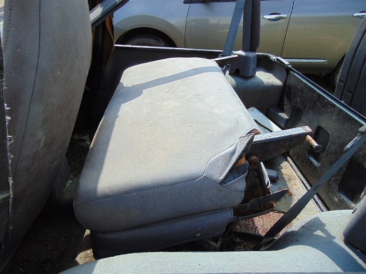 1996-jeep-wrangler-image-4