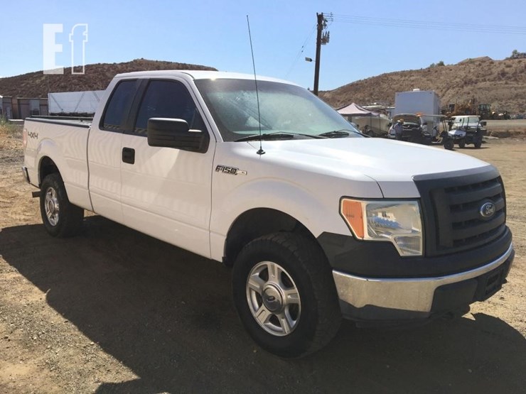 2012-ford-f150-xl-image-2