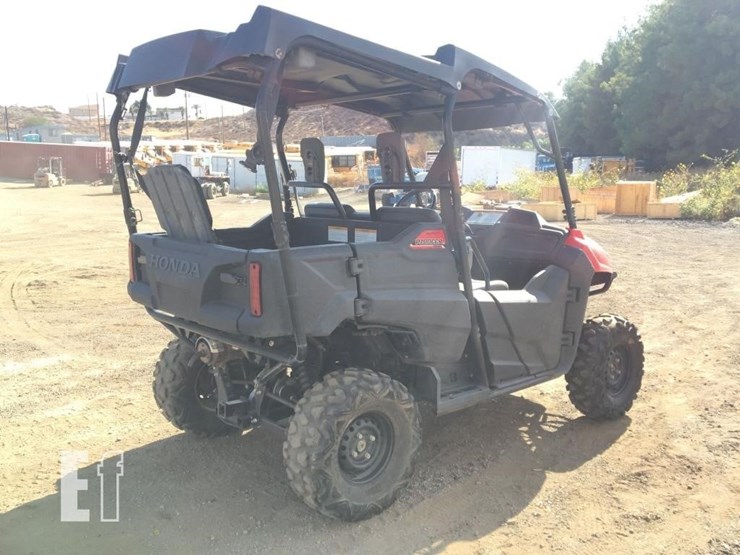 2014-honda-pioneer-700-image-3