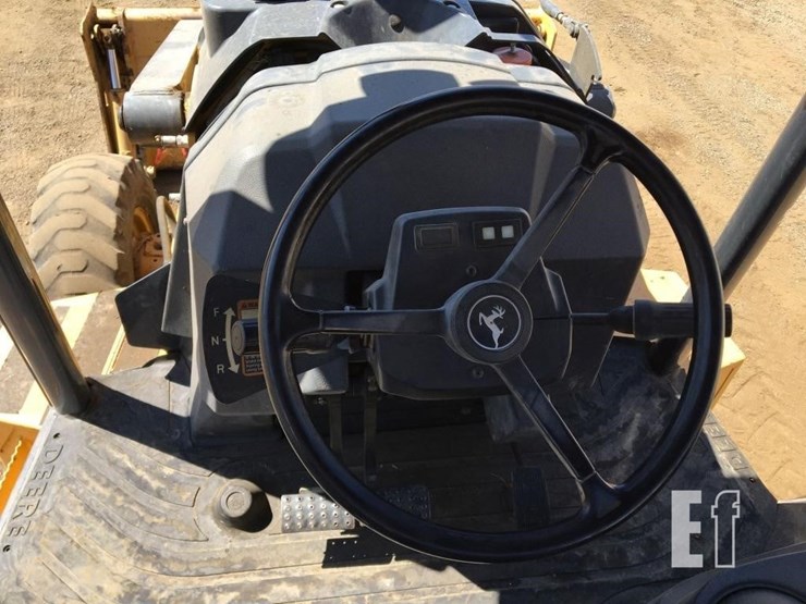 2017-deere-310sl-image-7