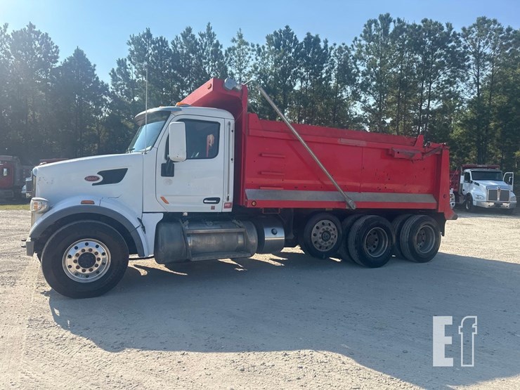 2019-peterbilt-567-image-9