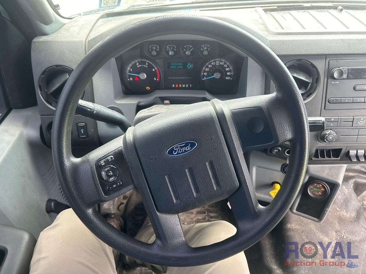 2017-ford-f650-image-10
