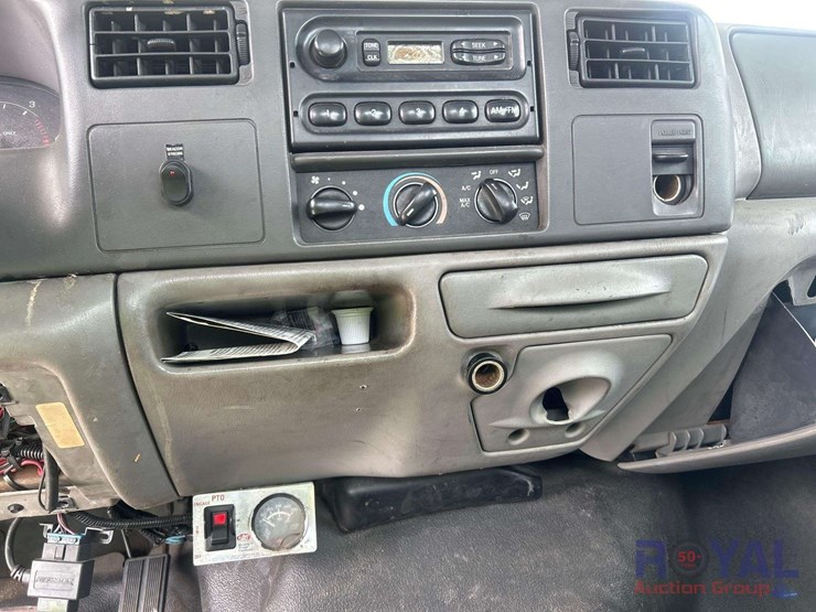 2000-ford-f550-image-10