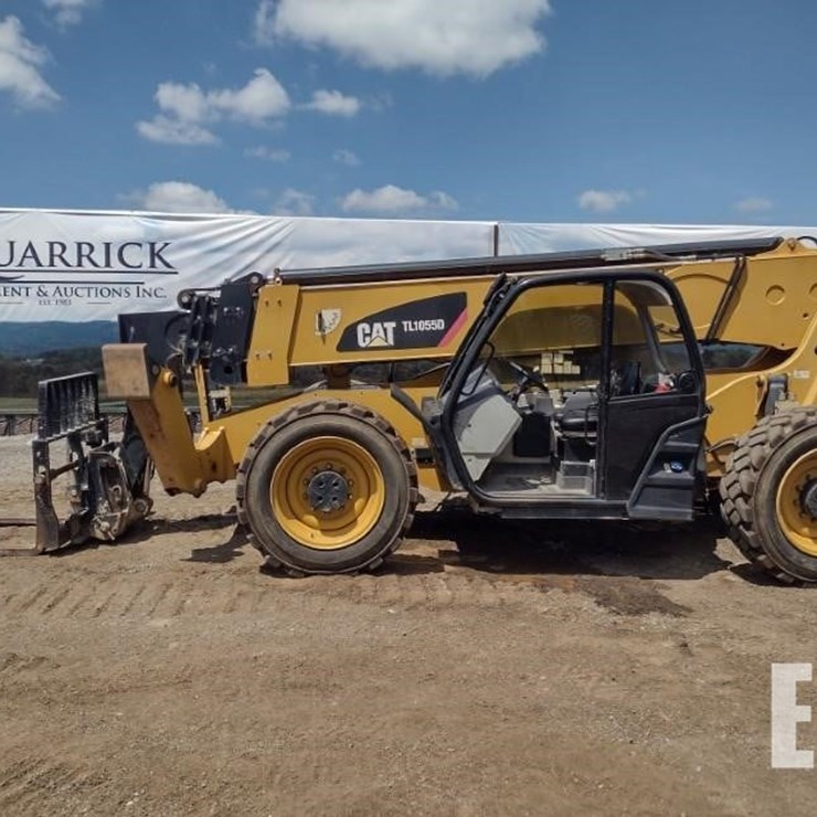 2017 CATERPILLAR TL1055D