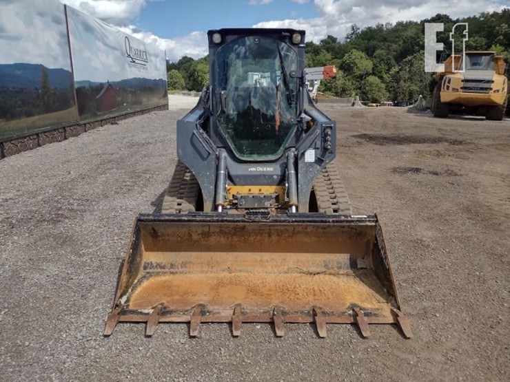 2020-deere-325g-image-2