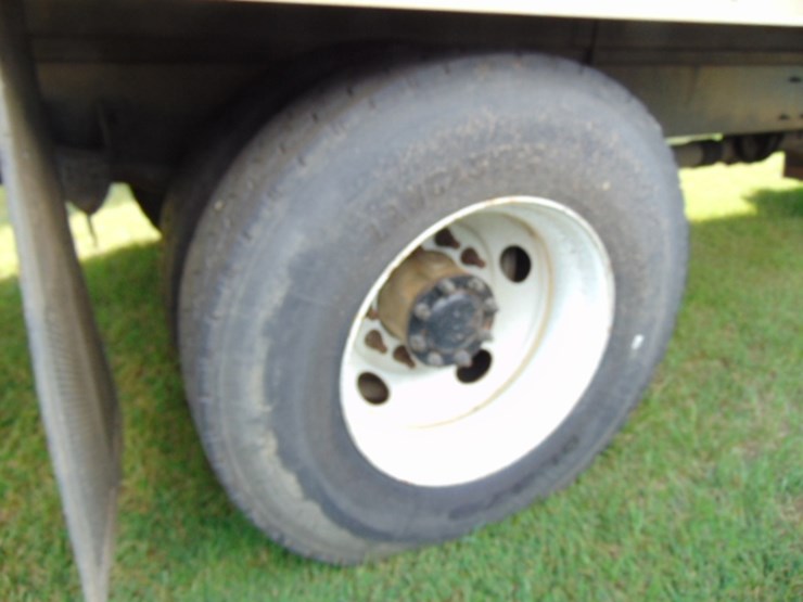 2017-kenworth-t270-image-5