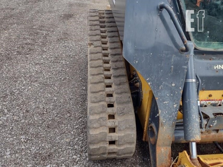 2020-deere-325g-image-34