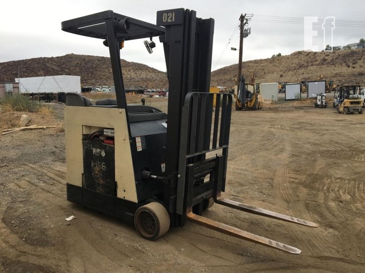 crown-rc3020-40-image-2