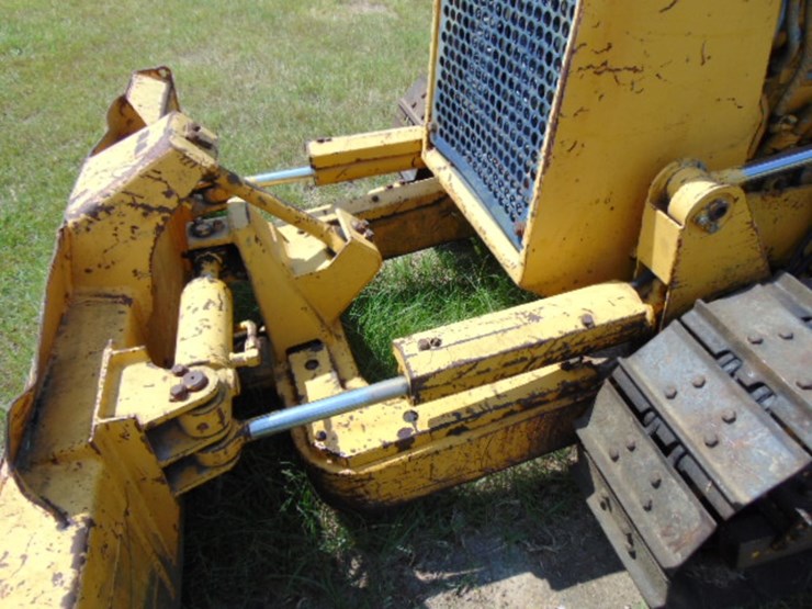 komatsu-d21a-image-4