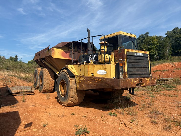 caterpillar-d400e-image-1