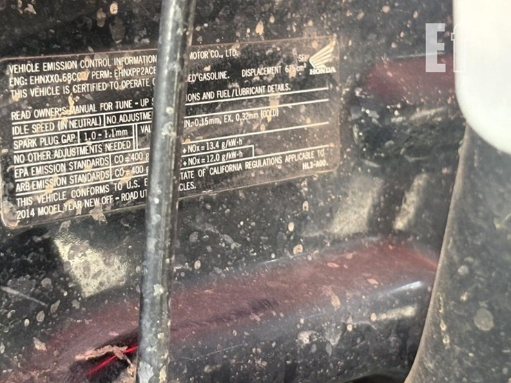 2014-honda-pioneer-700-image-11