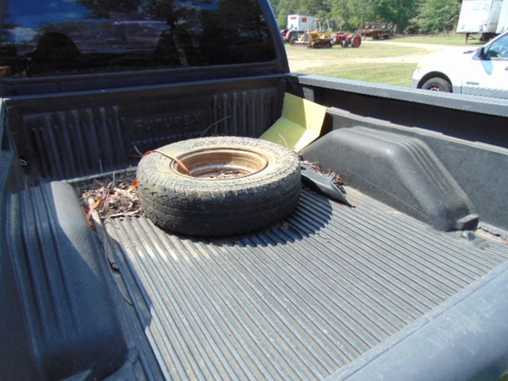 2001-ford-f250-xlt-image-4