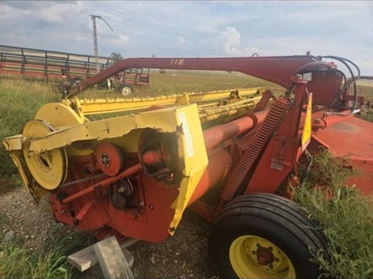 new-holland-116-image-4