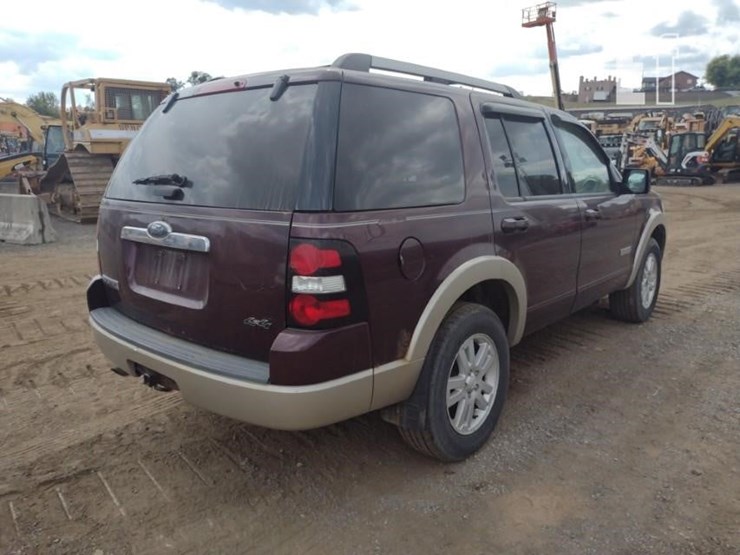 2007-ford-explorer-eddie-bauer-image-27
