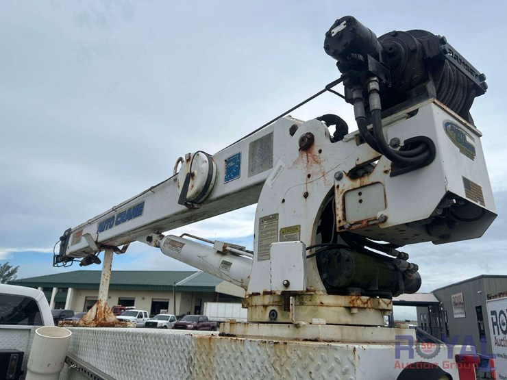 2013-auto-crane-6406h-image-43