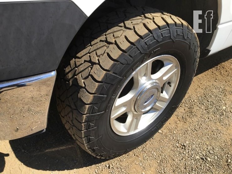 2012-ford-f150-xl-image-12
