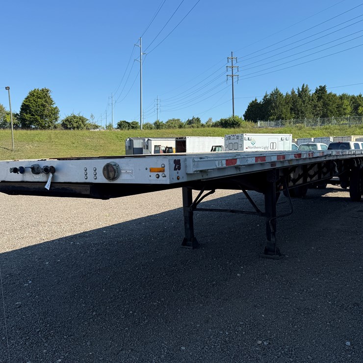 #92 • 2005 TRANSCRAFTE EAGLE 48' FLAT DECK TRAILER