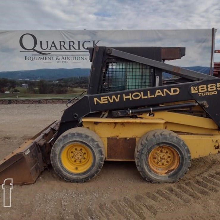 NEW HOLLAND LX885
