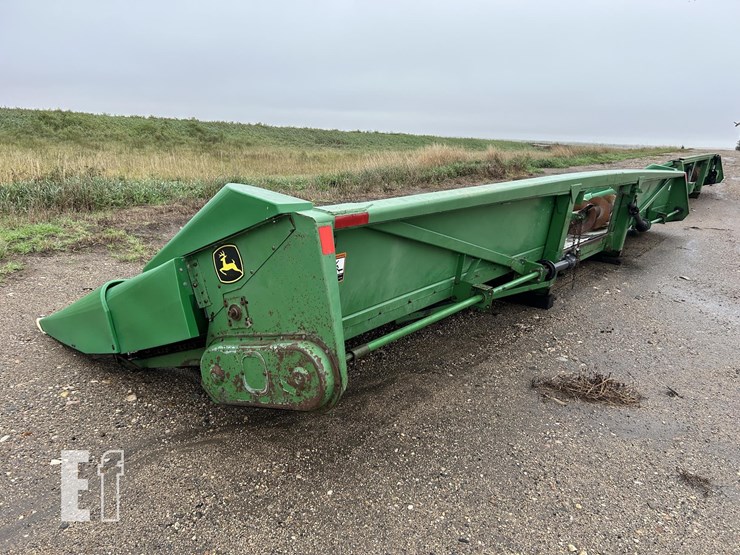 john-deere-1240-image-4