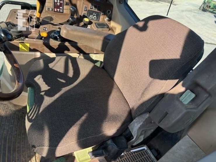 john-deere-6410-image-11