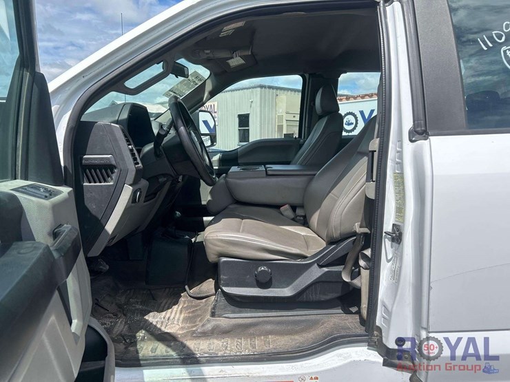 2018-ford-f450-image-6