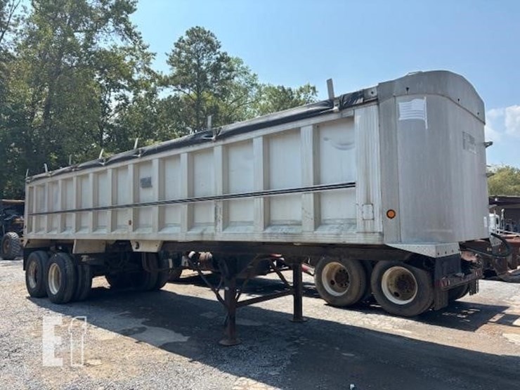 1995-travis-t102-image-2