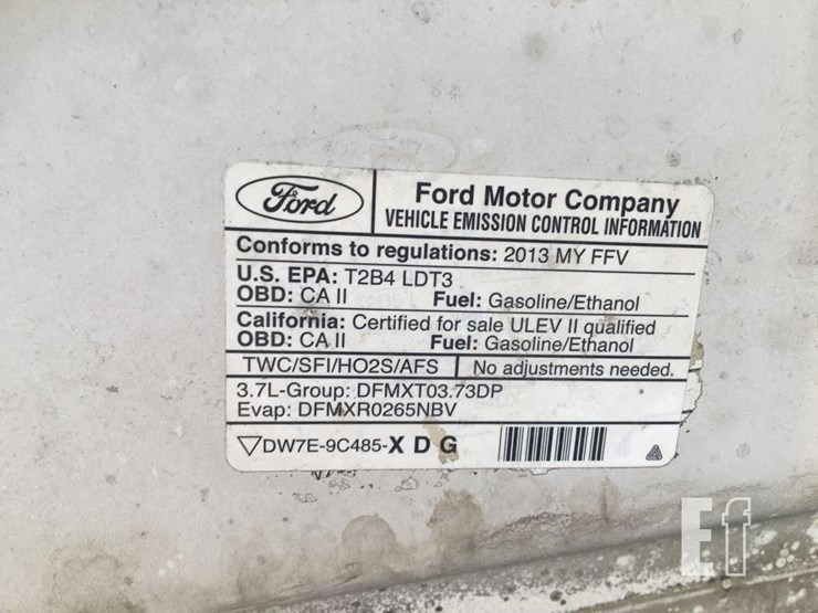 2013-ford-f150-xl-image-11