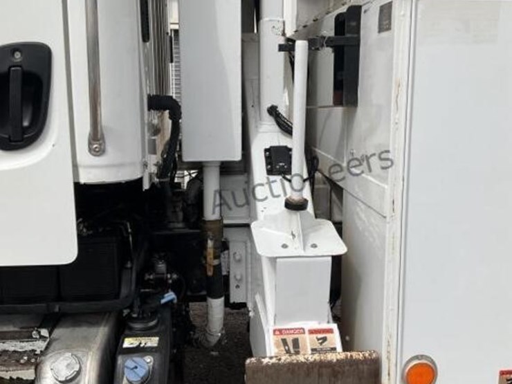 2014-altec-d3050b-image-12