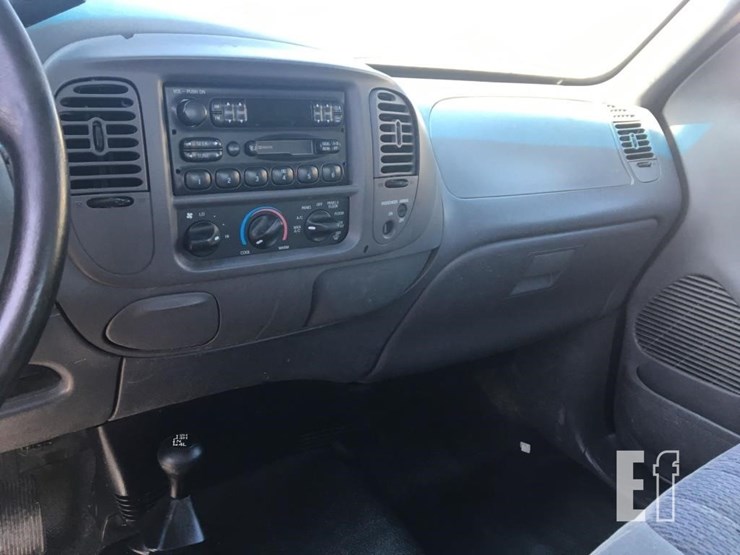 2004-ford-f150-xl-image-7