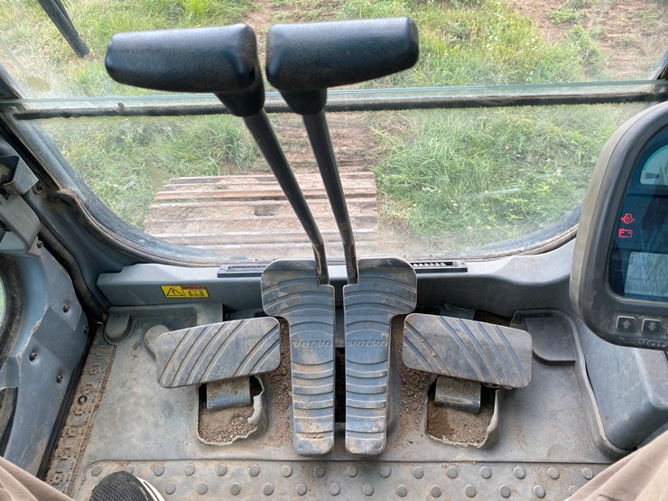 2005-volvo-ec460b-lc-image-48