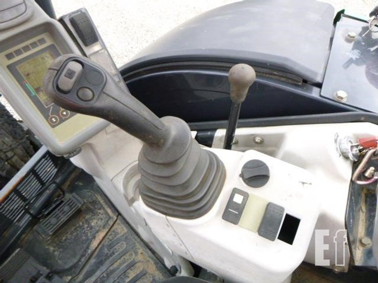 2021-takeuchi-tl8r-image-9