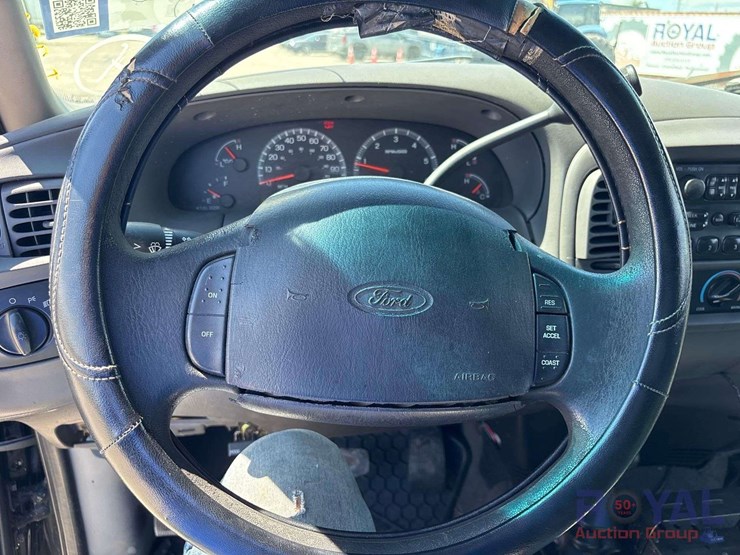 2000-ford-2000-image-13