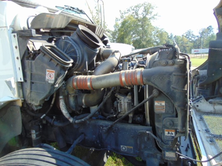 2017-kenworth-t270-image-8
