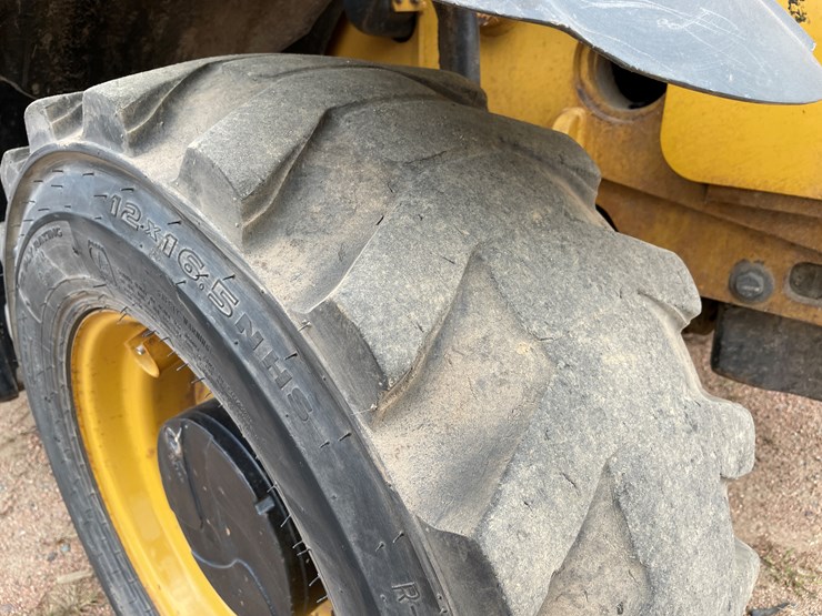 caterpillar-th255c-image-25