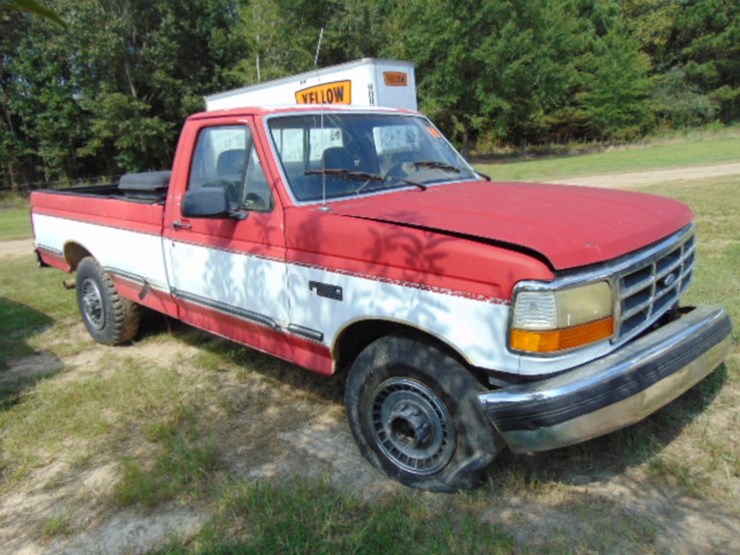 1992-ford-f250-xlt-image-2