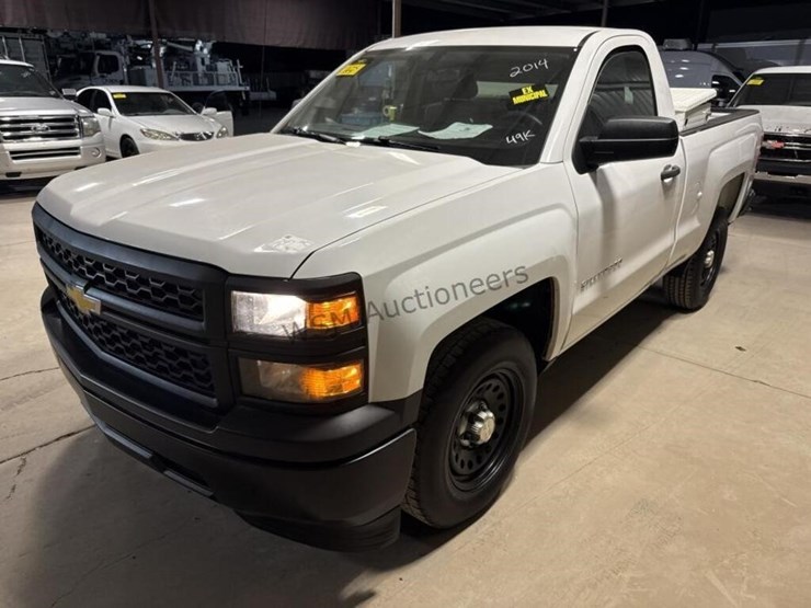 2014-chevrolet-silverado-1500-image-4