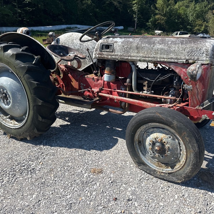 FORD TRACTOR