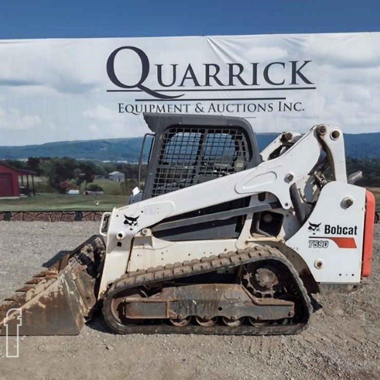 2020 BOBCAT T590