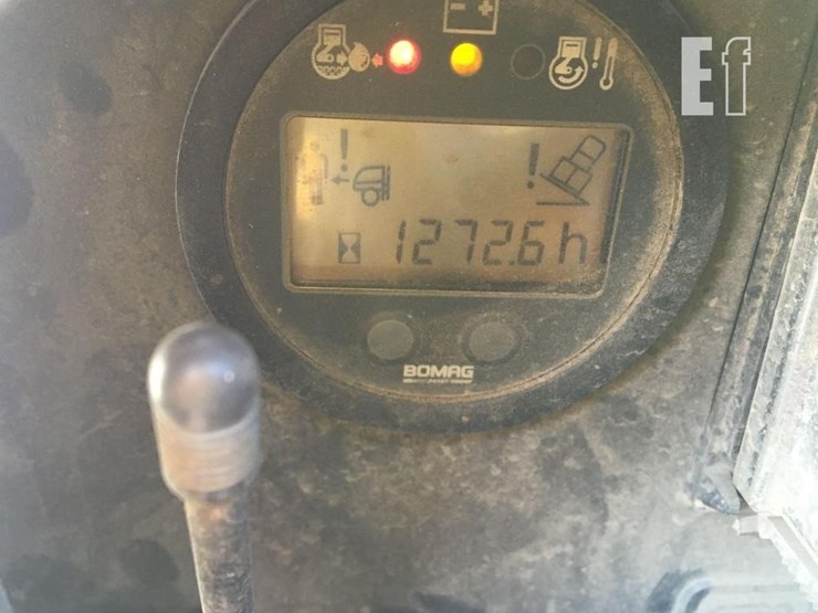 2015-bomag-bmp8500-image-5