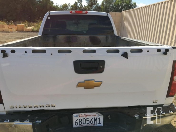 2013-chevrolet-silverado-1500-lt-image-14